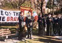 Protestni miting, Konzulat SR-CG