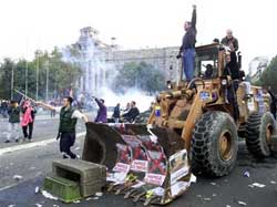 PROTESTI SRBIJA - 5 OKTOBAR 2000 - BGD