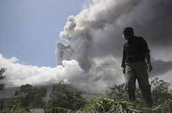 VULKAN - Mount Merapi  - Klaten, Indonezia