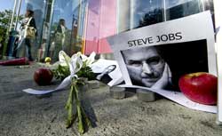 Steve-Jobs---umro---montreal